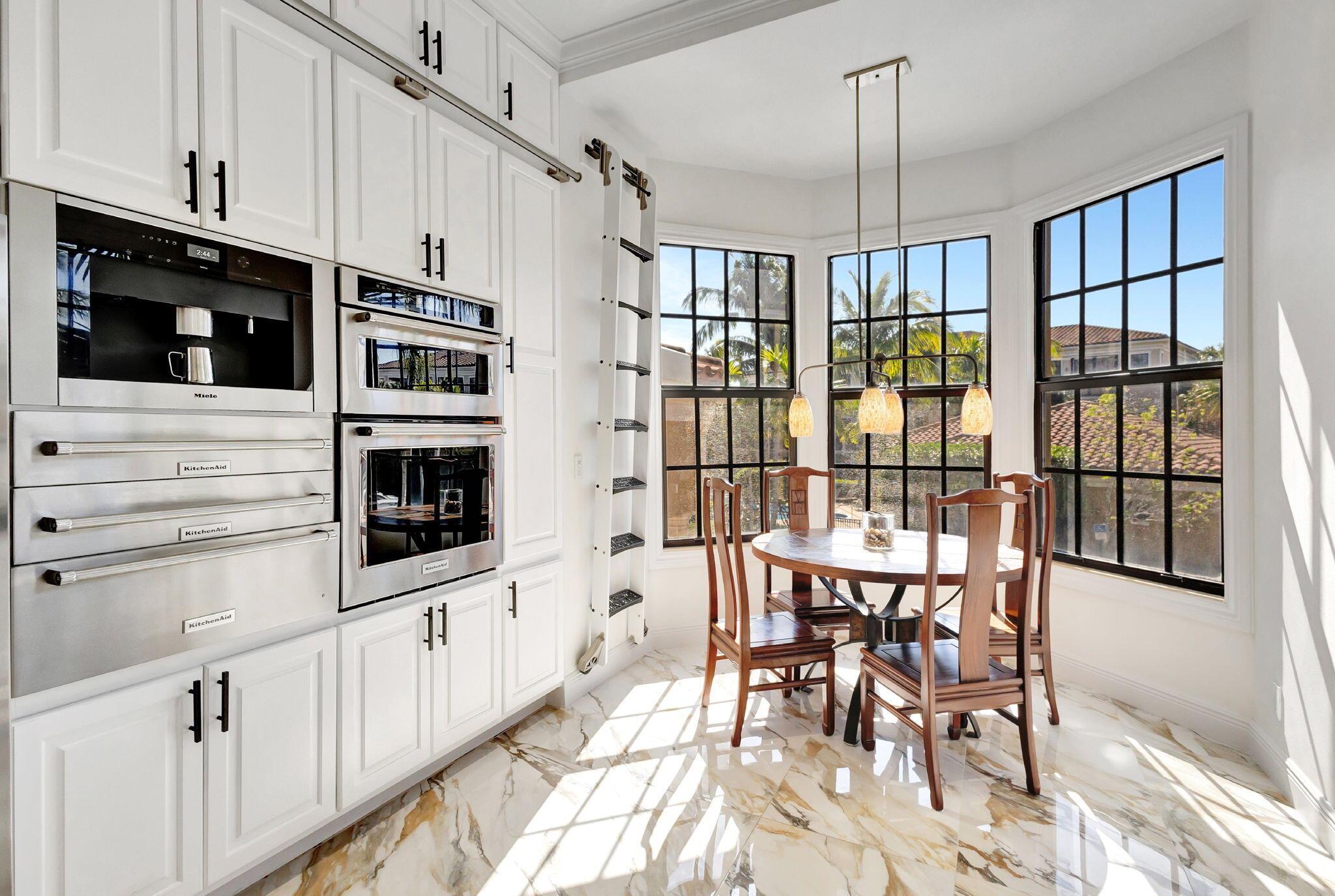 CASA DEL SOL OF TEQUESTA - Residential Lease