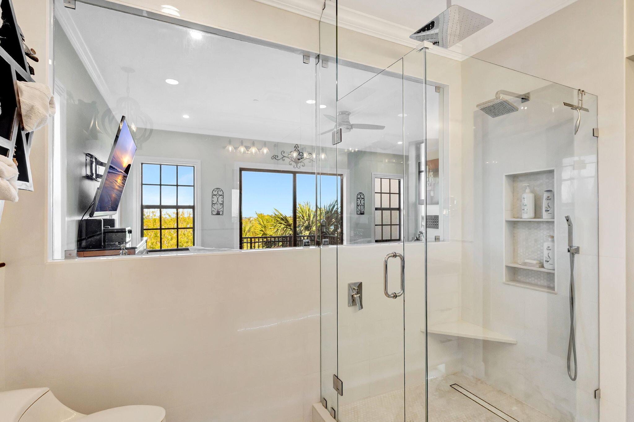 CASA DEL SOL OF TEQUESTA - Residential Lease