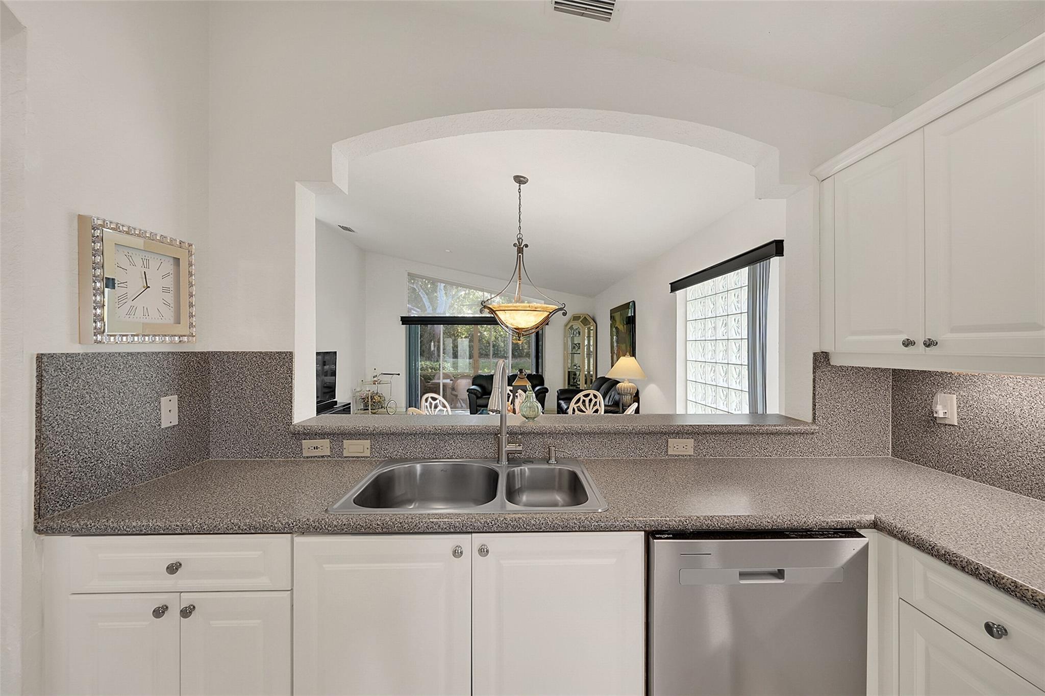 Valencia Isles 03 - Residential