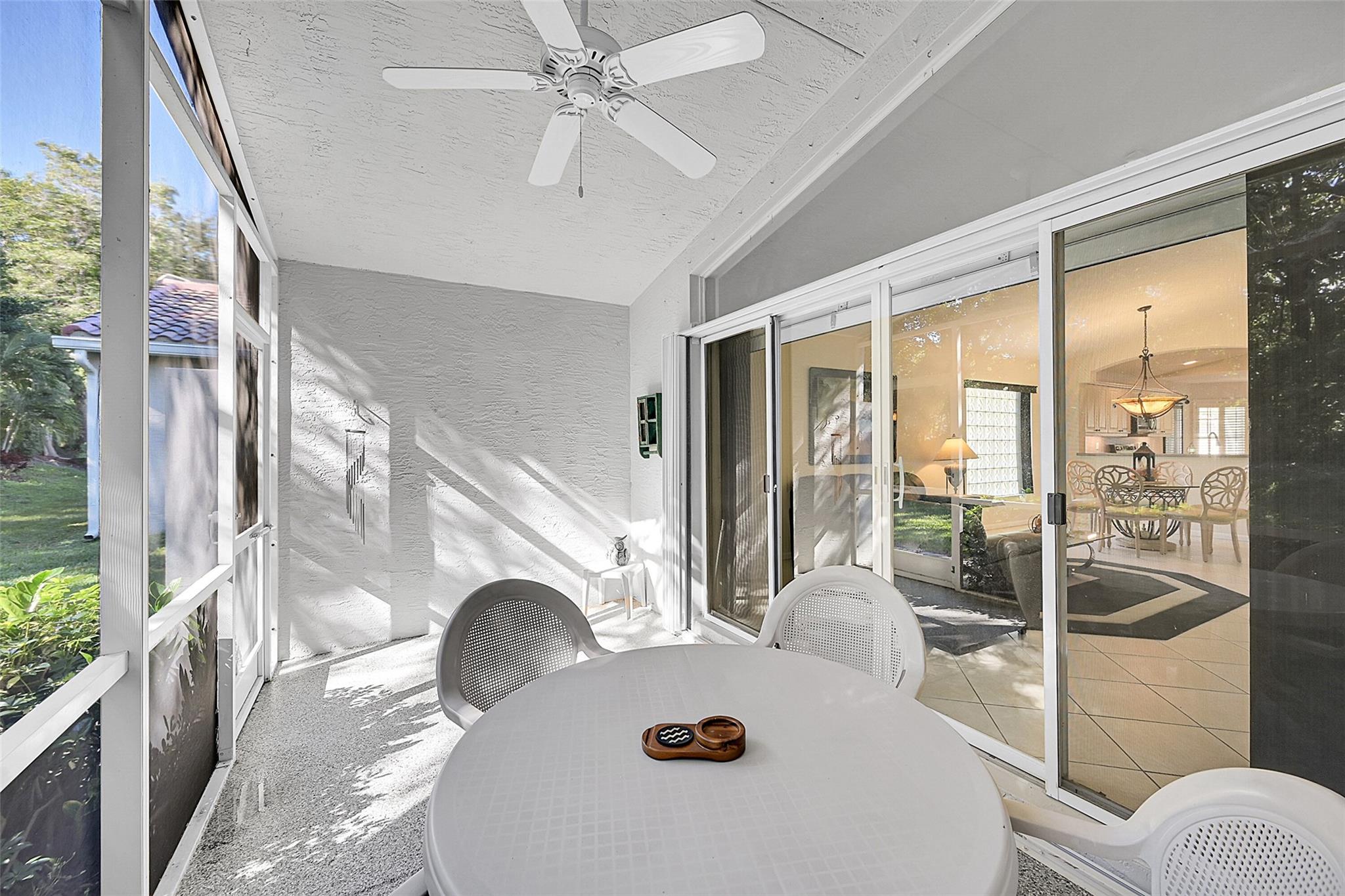 Valencia Isles 03 - Residential