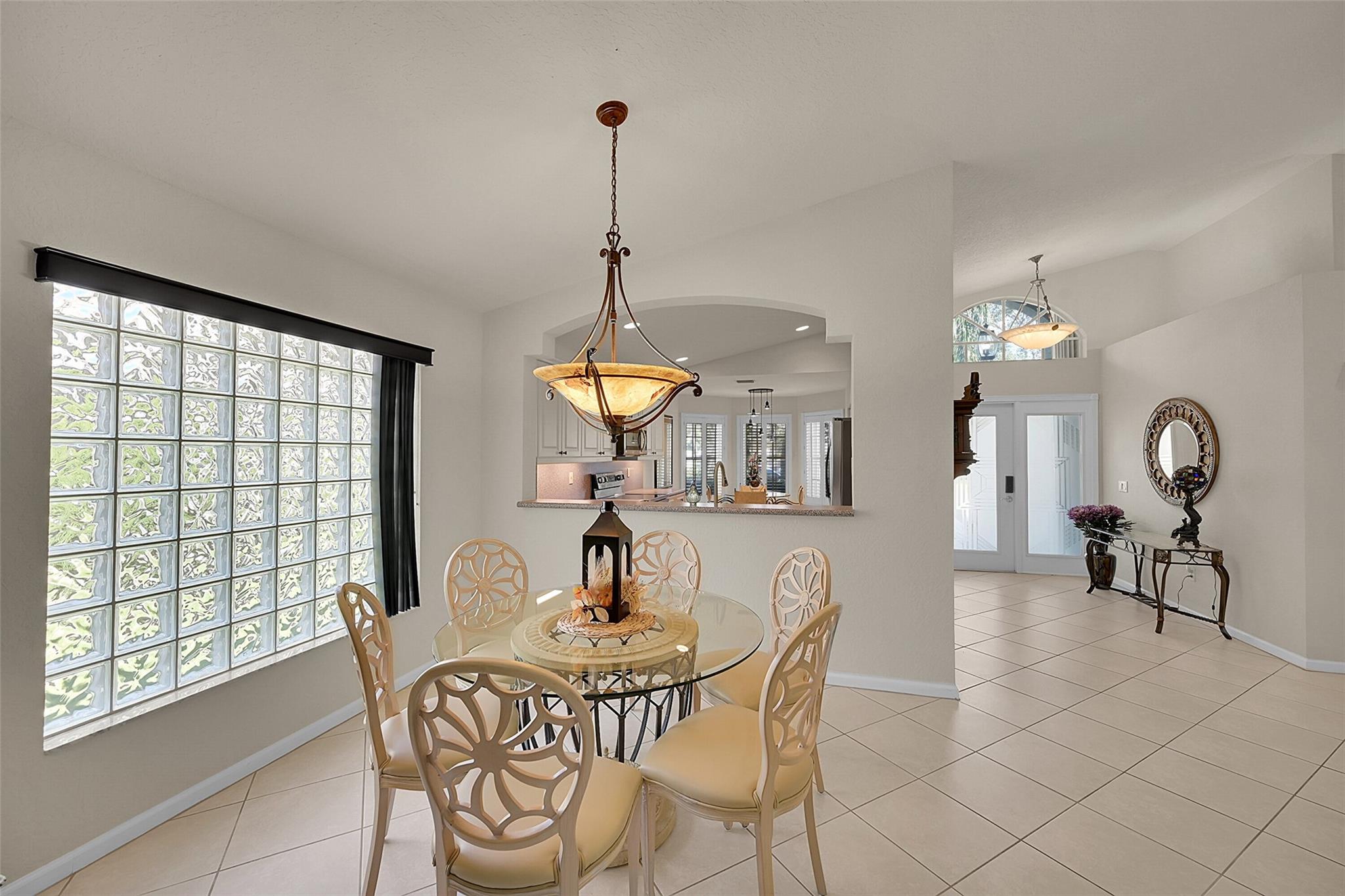 Valencia Isles 03 - Residential