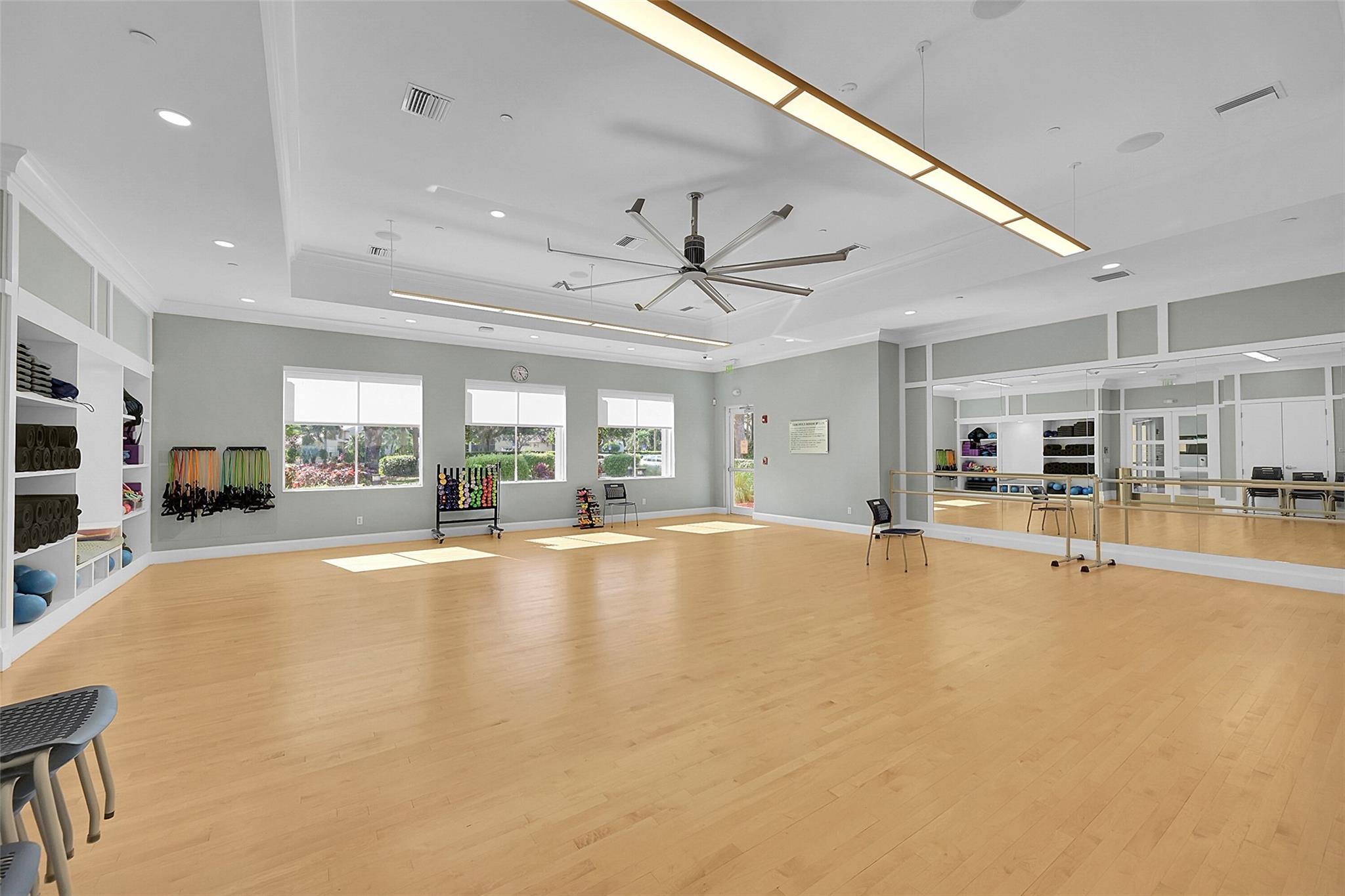 Valencia Isles 03 - Residential