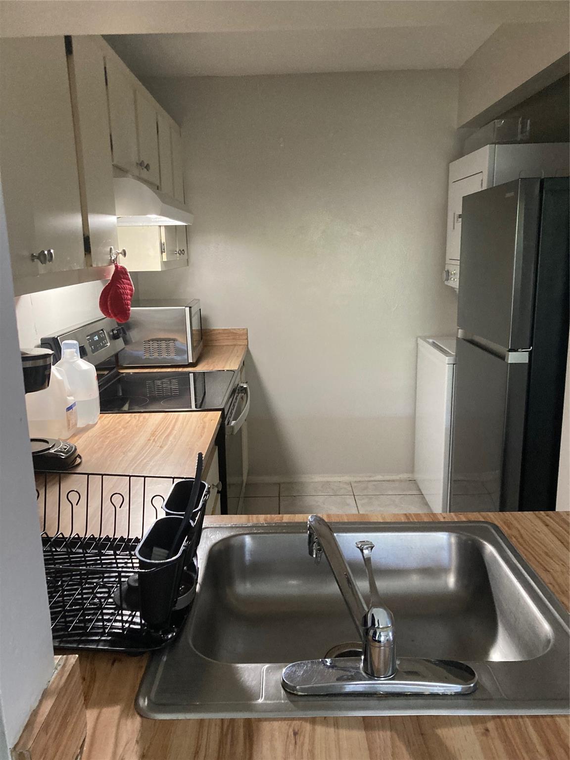 Winding Lake At Welleby C - Residential Lease