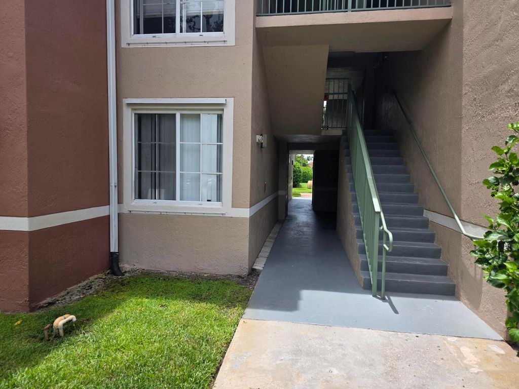 Photo of 7824 Sonoma Springs Circle #104, Lake Worth, FL 33463 (MLS # R11110427)