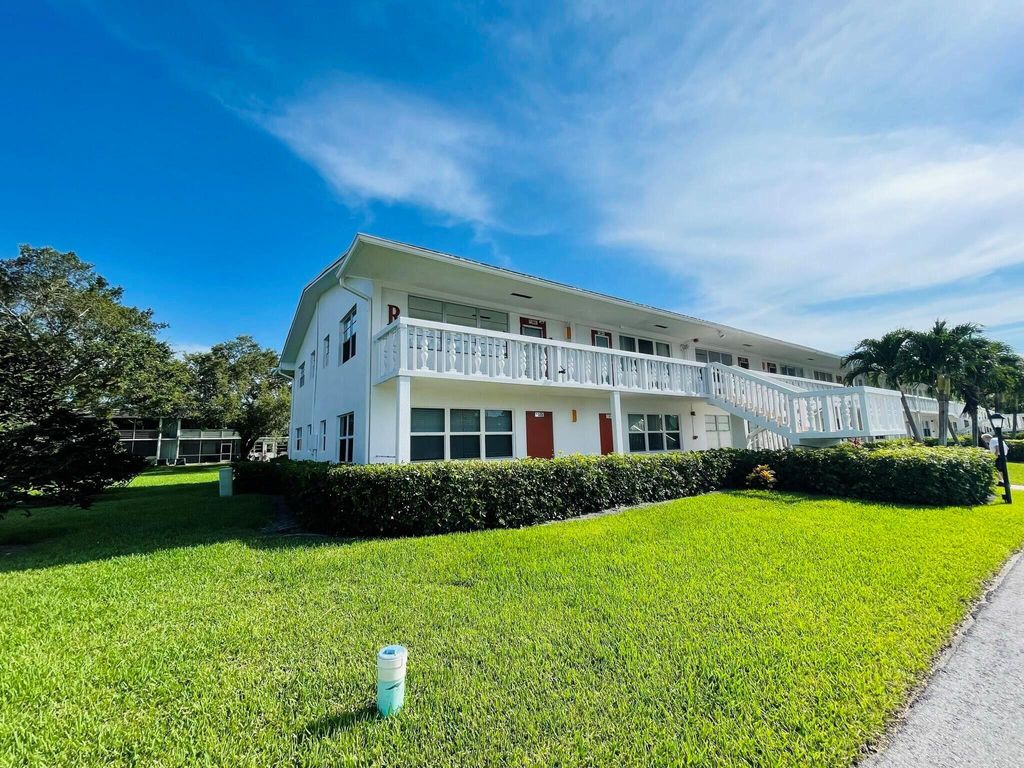 Photo of 386 Tilford R, Deerfield Beach, FL 33442 (MLS # R11133699)