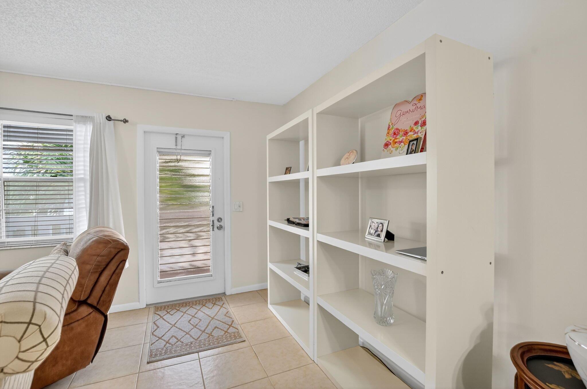 TILFORD R CONDO - Residential