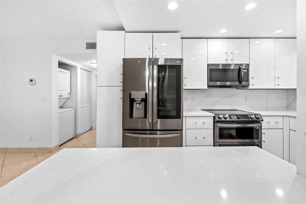 Photo of 3191 Leewood Terrace #L137, Boca Raton, FL 33431 (MLS # F10551468)