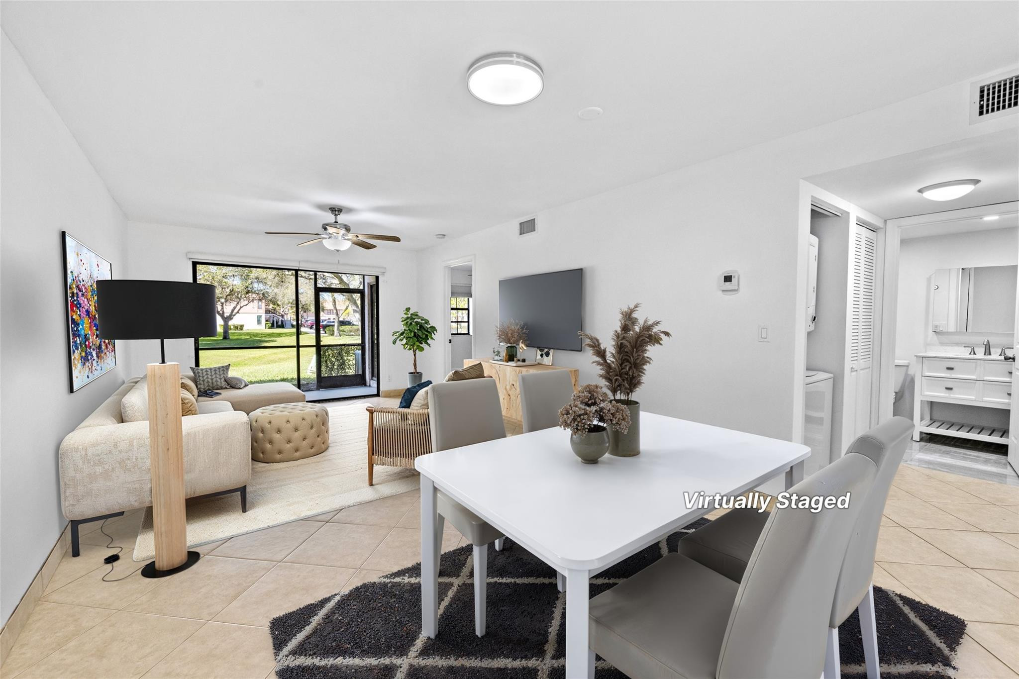 LAKE WINDWOOD - Residential