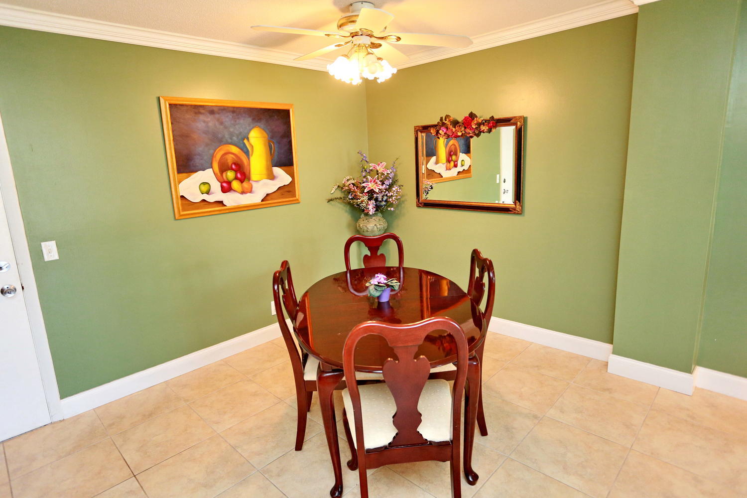 MAYAN TOWERS CONDO 1 - Residential Lease