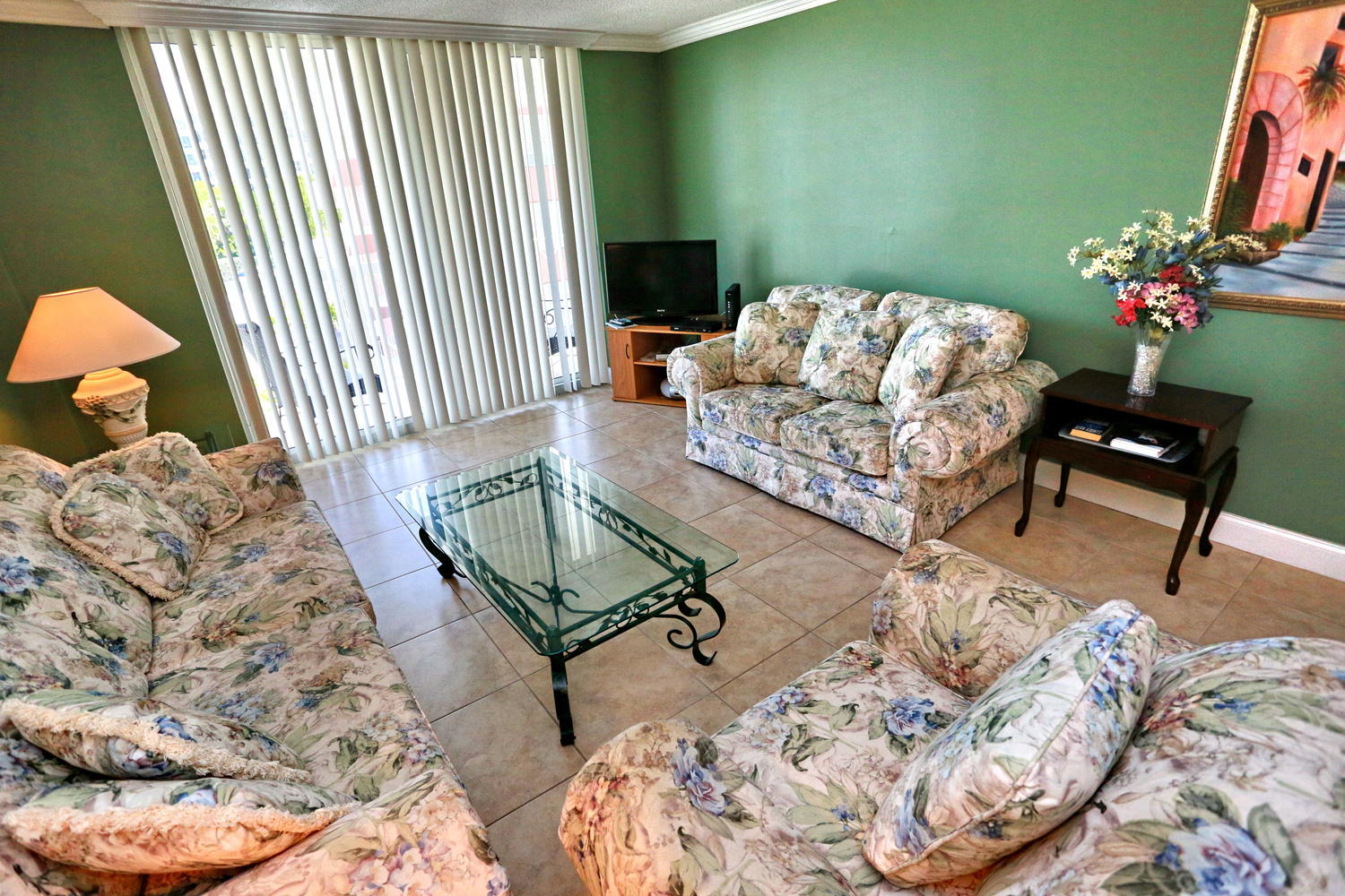 MAYAN TOWERS CONDO 1 - Residential Lease