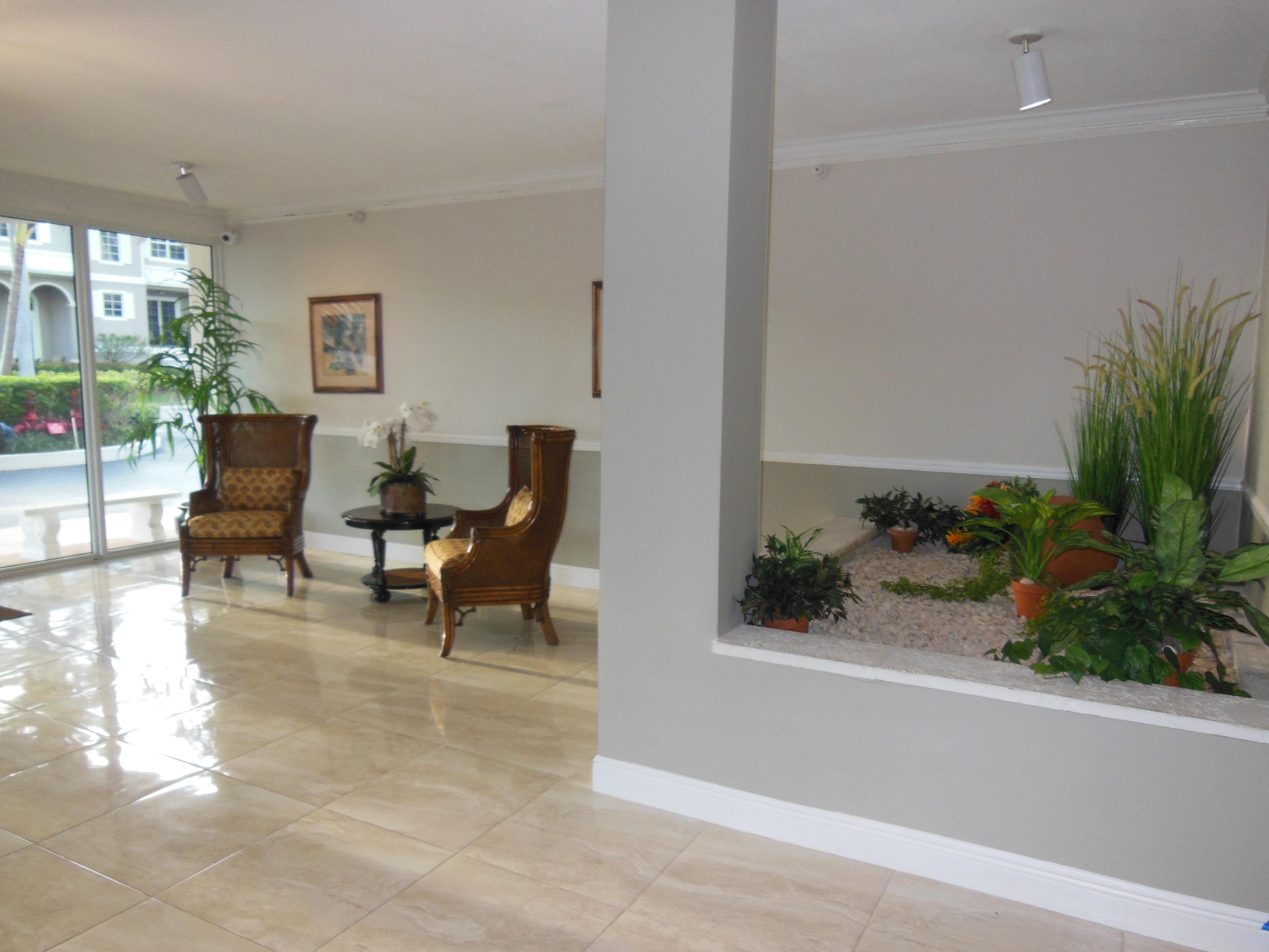 MAYAN TOWERS CONDO 1 - Residential Lease