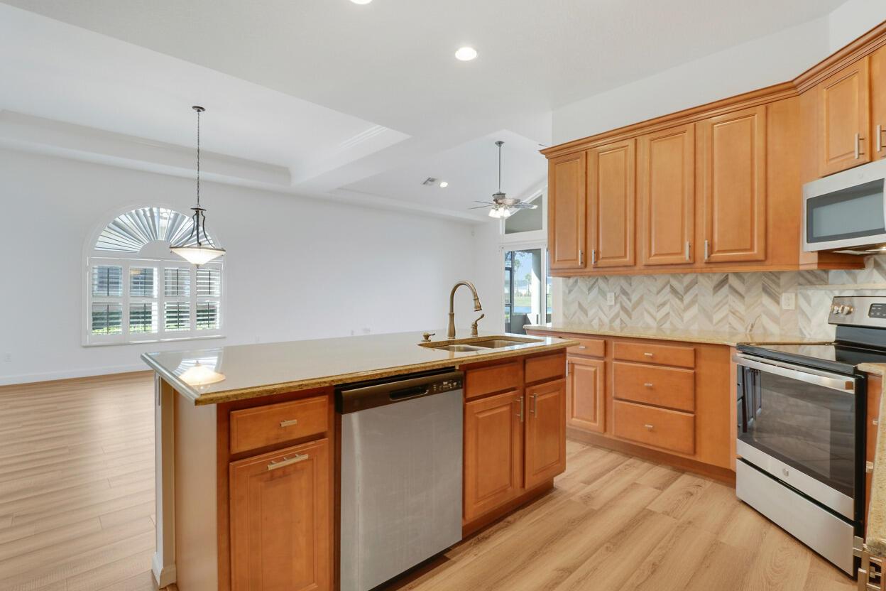 Island Point - Residential