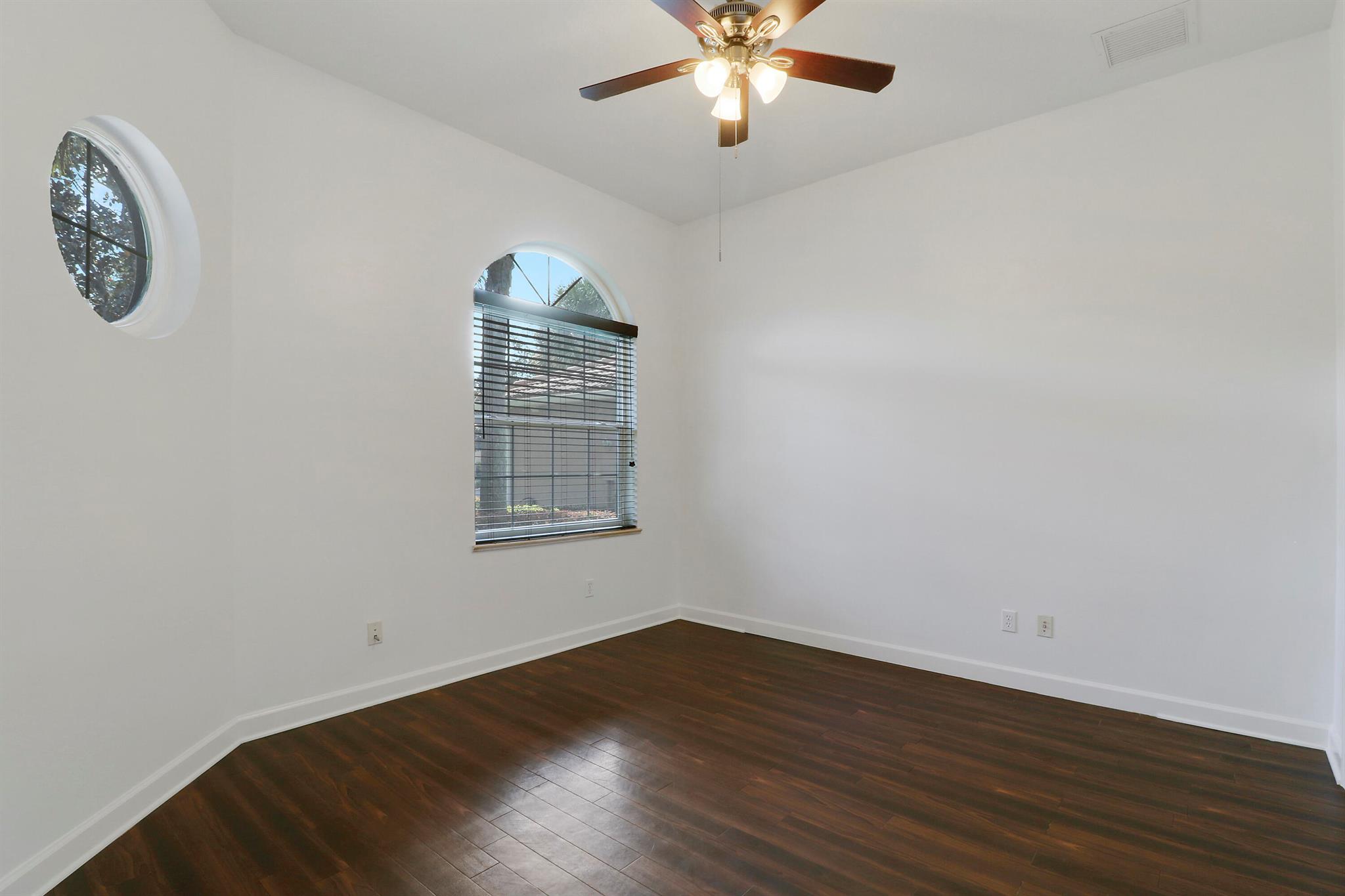 Island Point - Residential