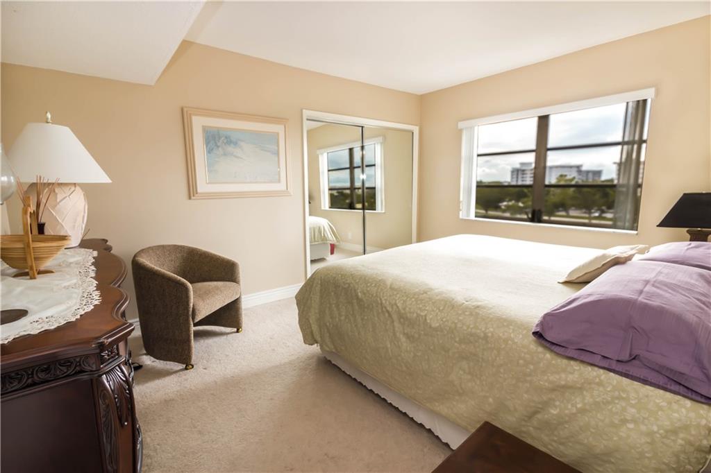 PALM AIRE COUNTRY CLUB - Residential