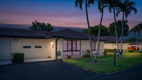 Property photo of 4854 Equestrian Circle Apt B, Boynton Beach, FL 33436