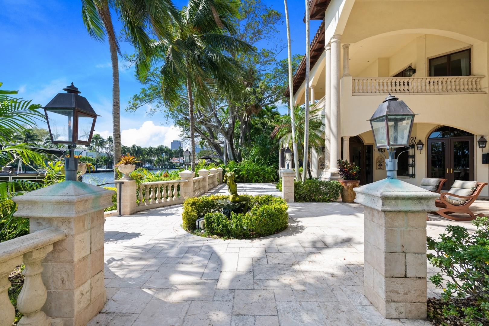 COLEE HAMMOCK - Residential