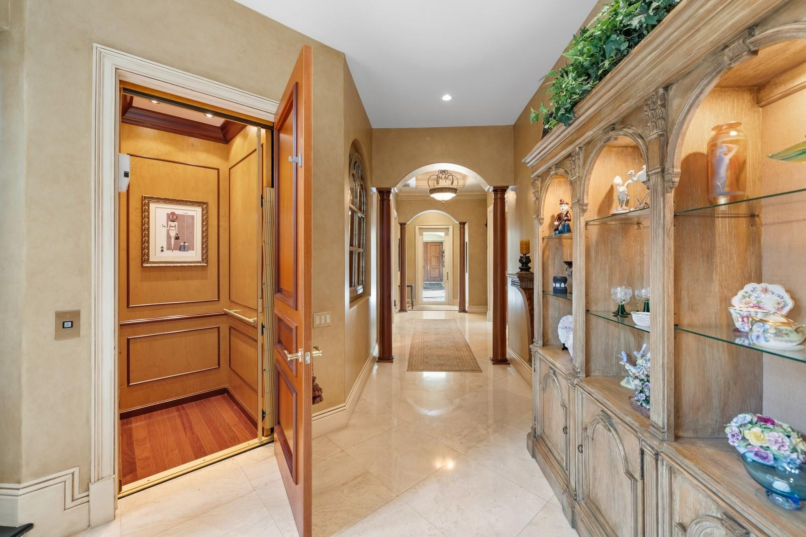 COLEE HAMMOCK - Residential