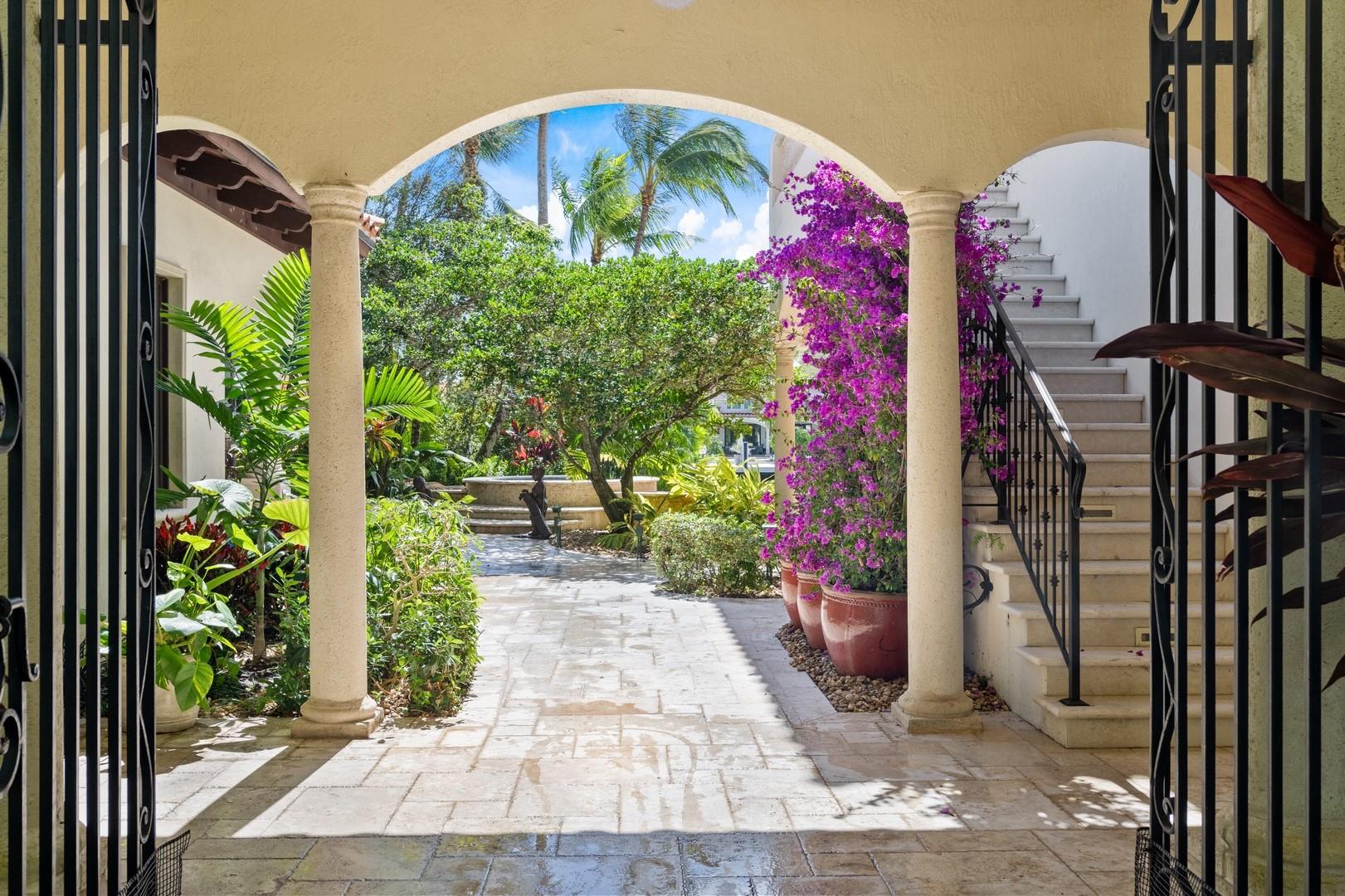 COLEE HAMMOCK - Residential