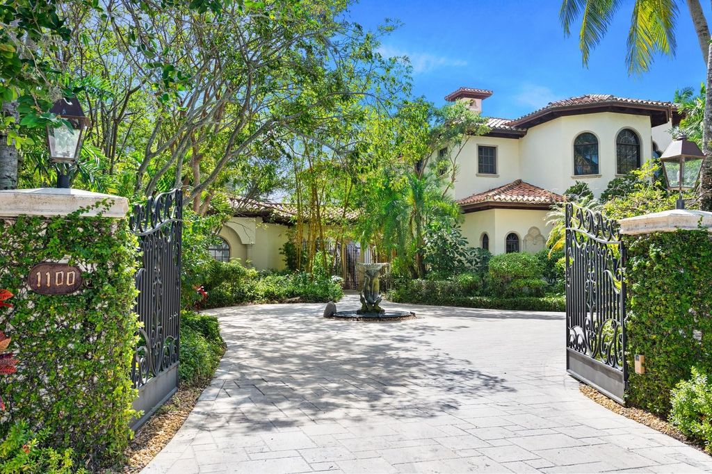 Photo of 1100 SE 4th Street, Fort Lauderdale, FL 33301 (MLS # F10423862)