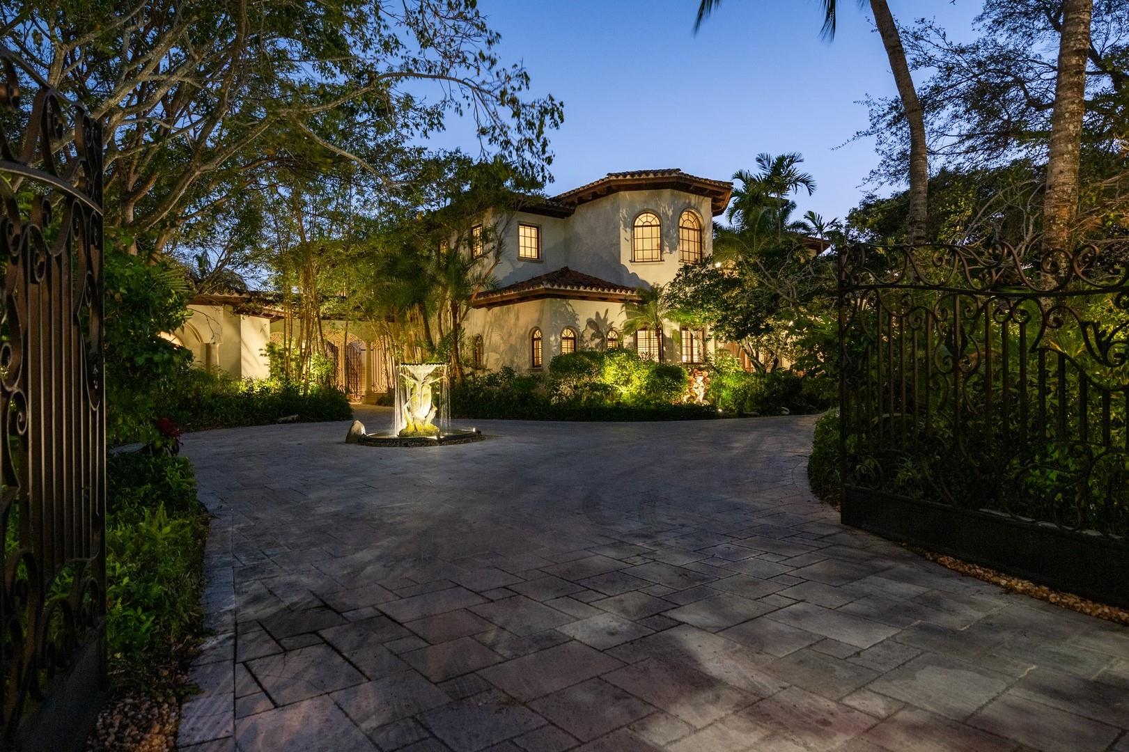 COLEE HAMMOCK - Residential