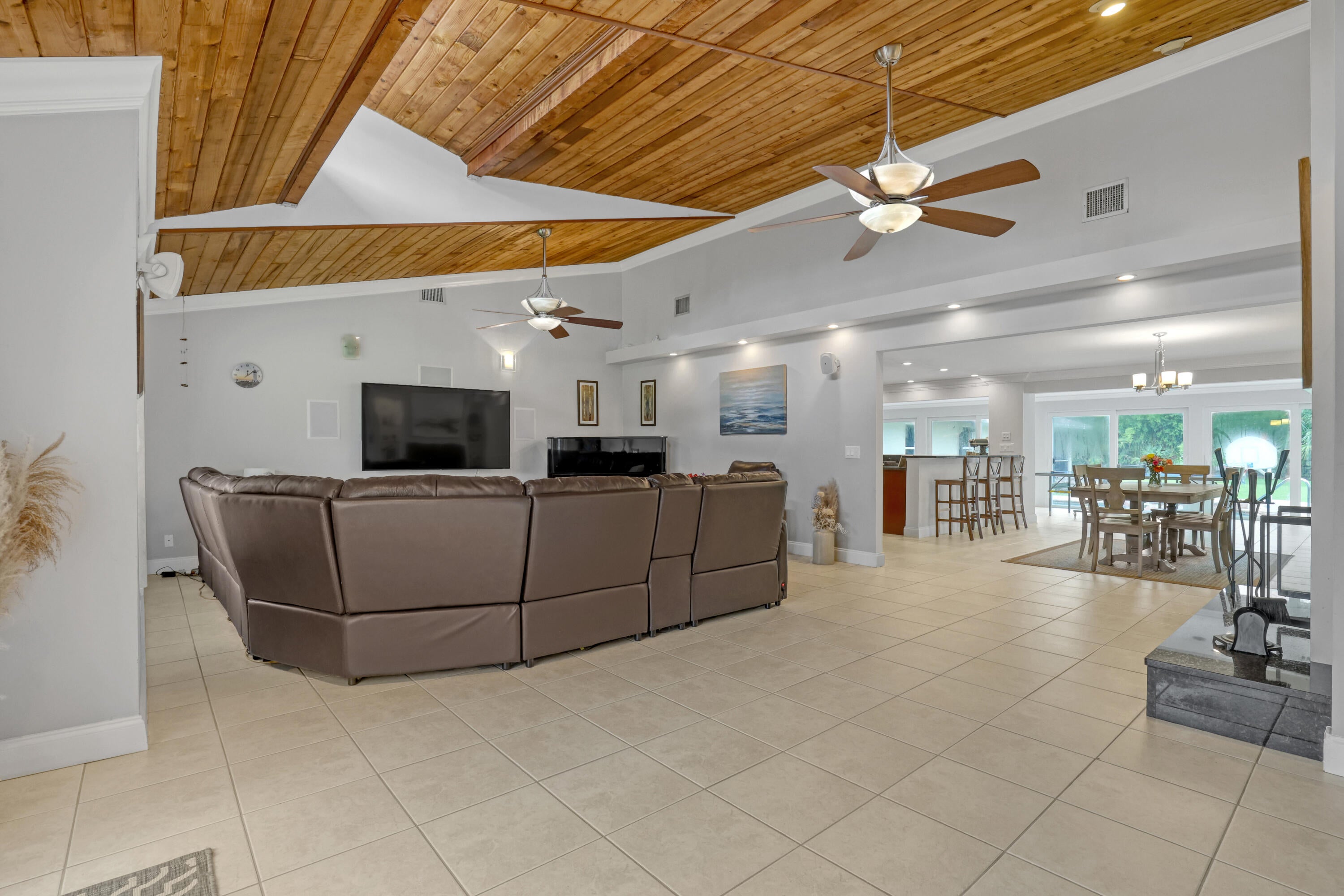 15862 121ST Terrace N
