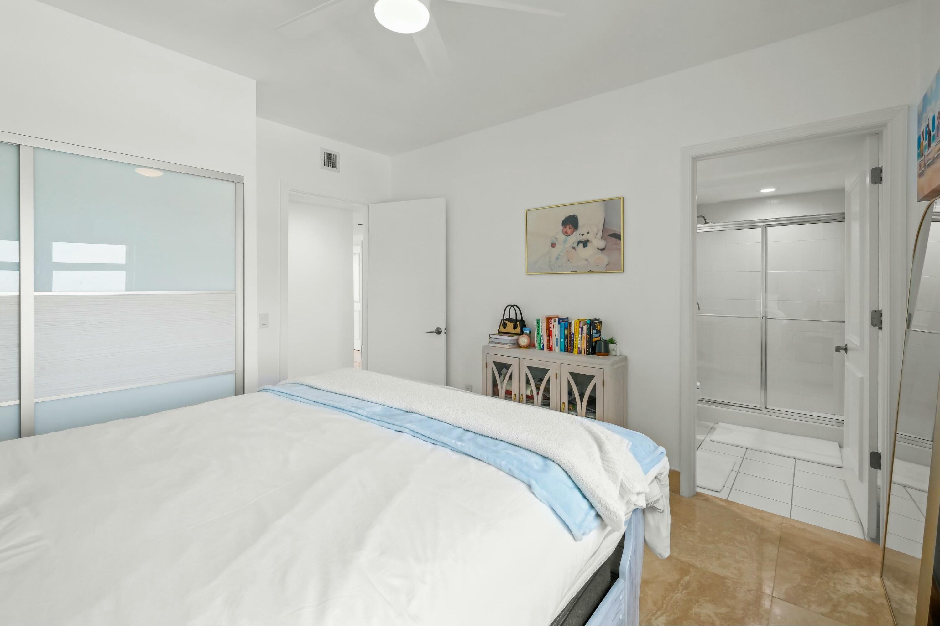 MARINA GRANDE RIVIERA BEACH CONDO - Residential