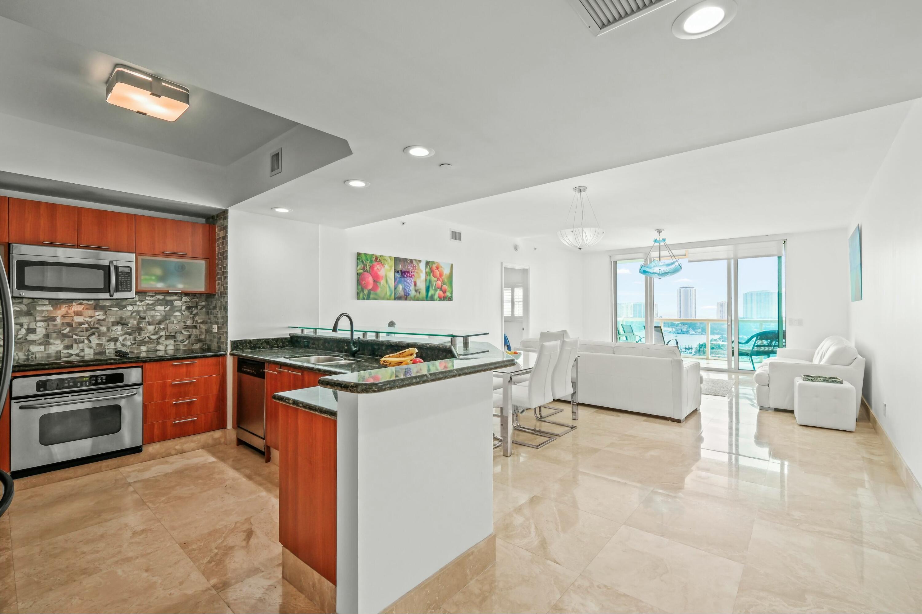 MARINA GRANDE RIVIERA BEACH CONDO - Residential