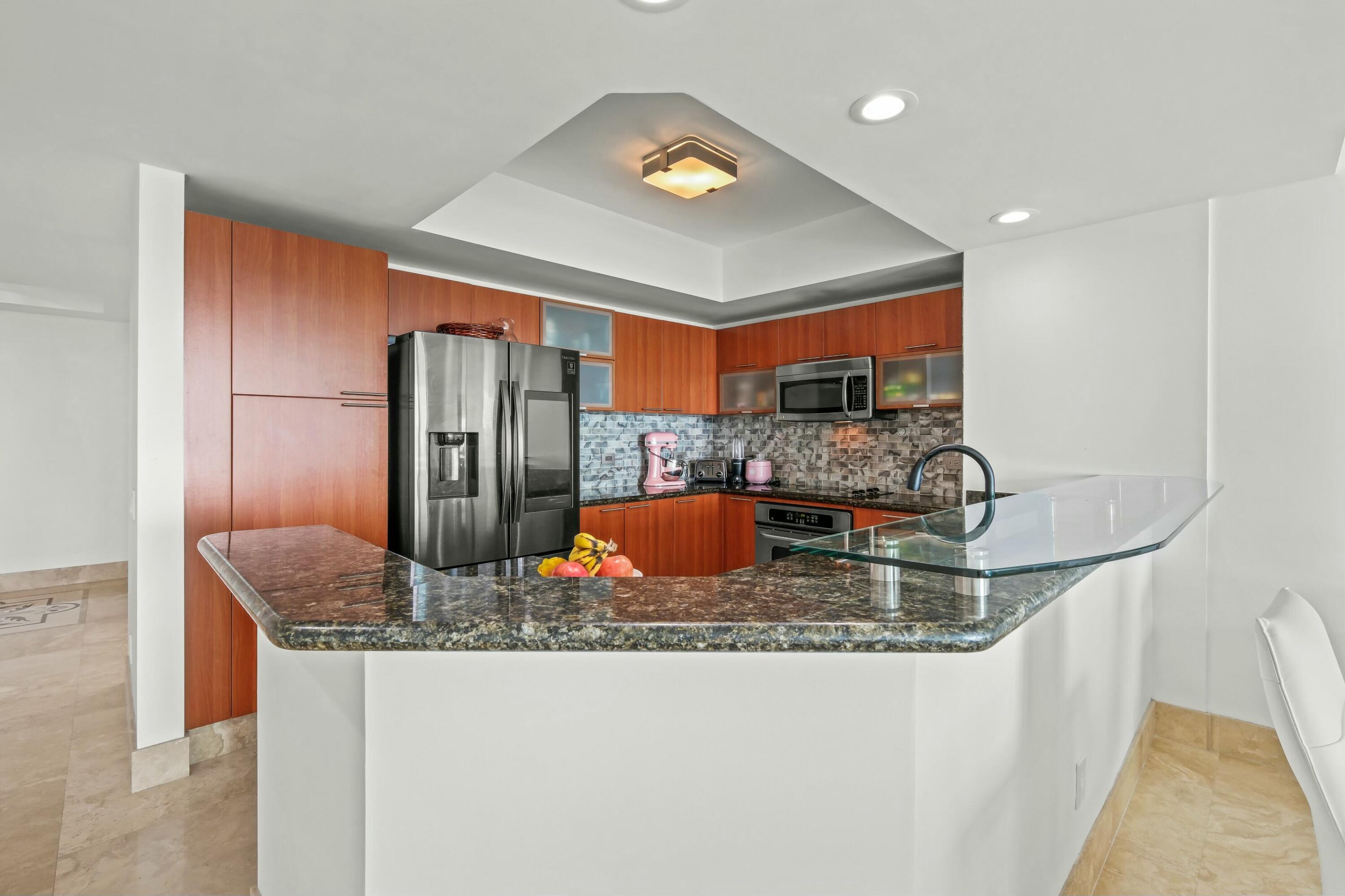 MARINA GRANDE RIVIERA BEACH CONDO - Residential