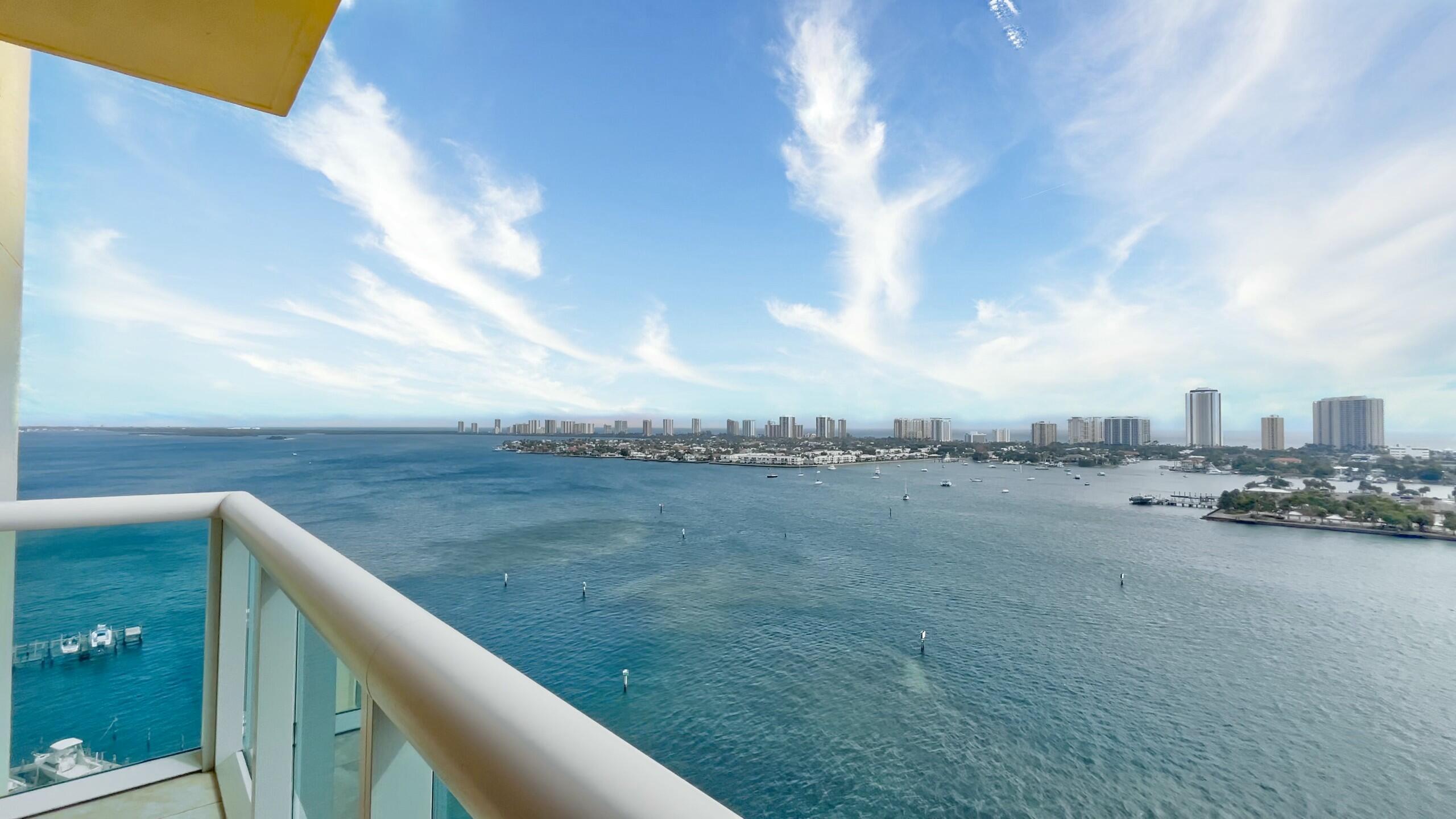 2640 Lake Shore Drive 1710