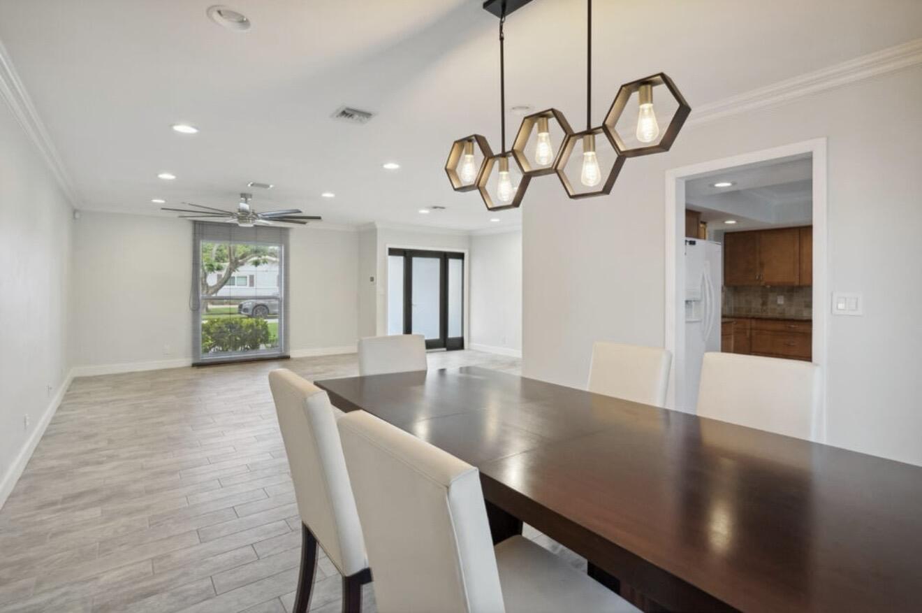 DEERFIELD BEACH GARDENS - Residential