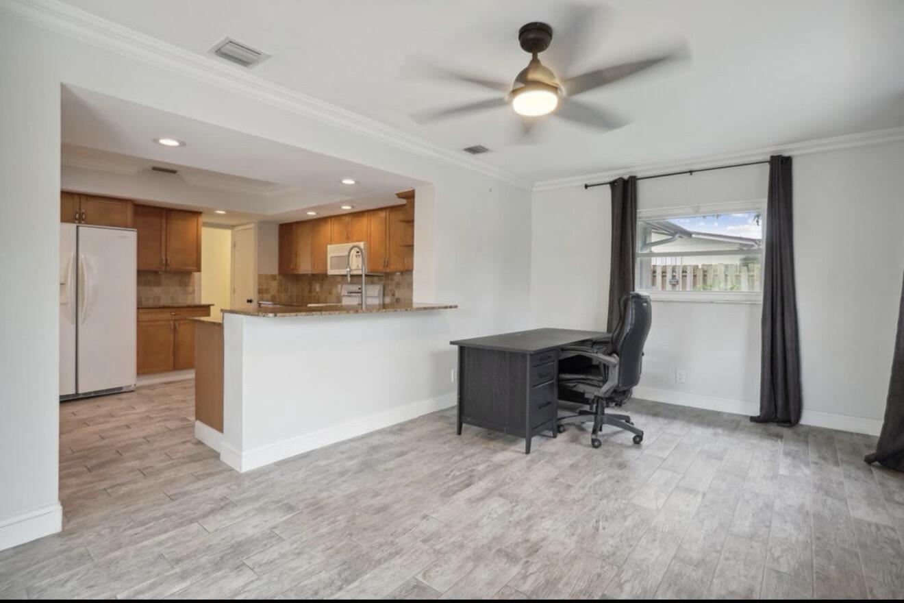 DEERFIELD BEACH GARDENS - Residential