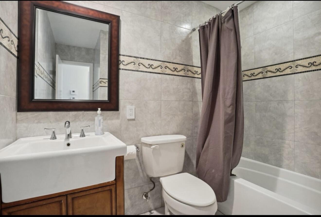 DEERFIELD BEACH GARDENS - Residential