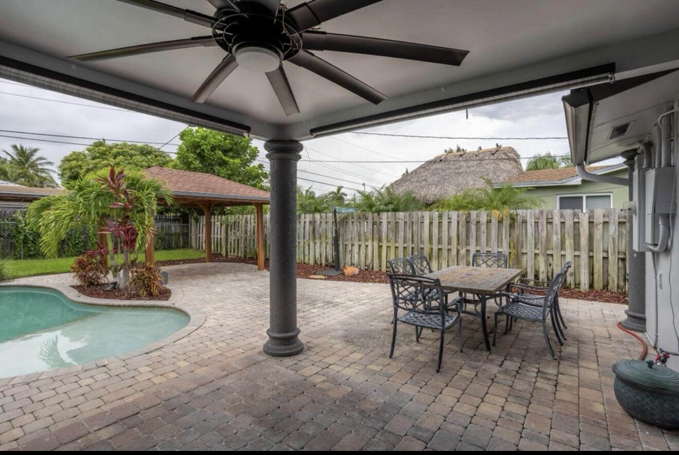 DEERFIELD BEACH GARDENS - Residential