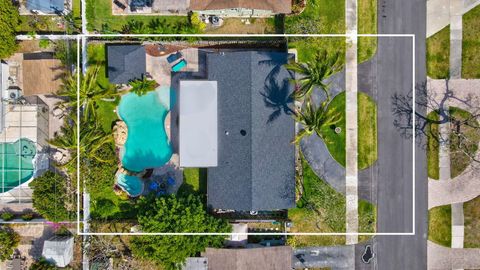 Tiny photo for 603 SE 7th Avenue, Deerfield Beach, FL 33441 (MLS # R11169747)