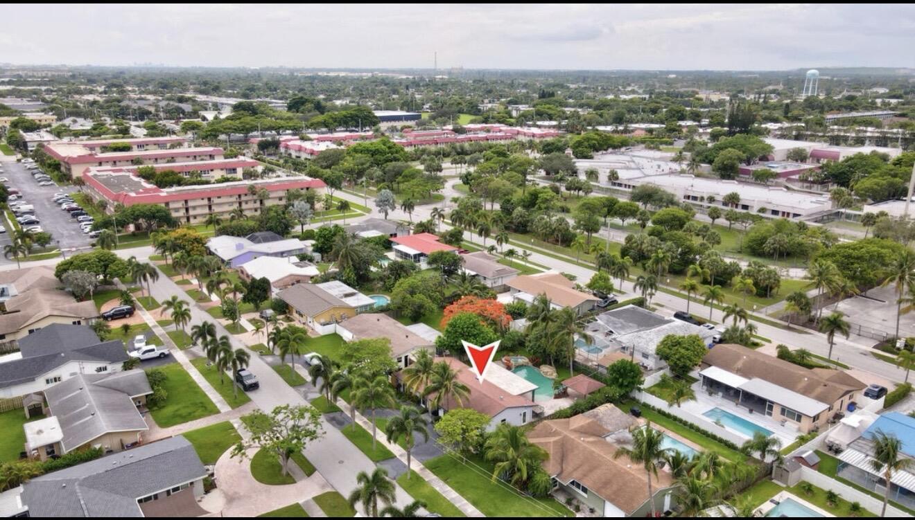 DEERFIELD BEACH GARDENS - Residential