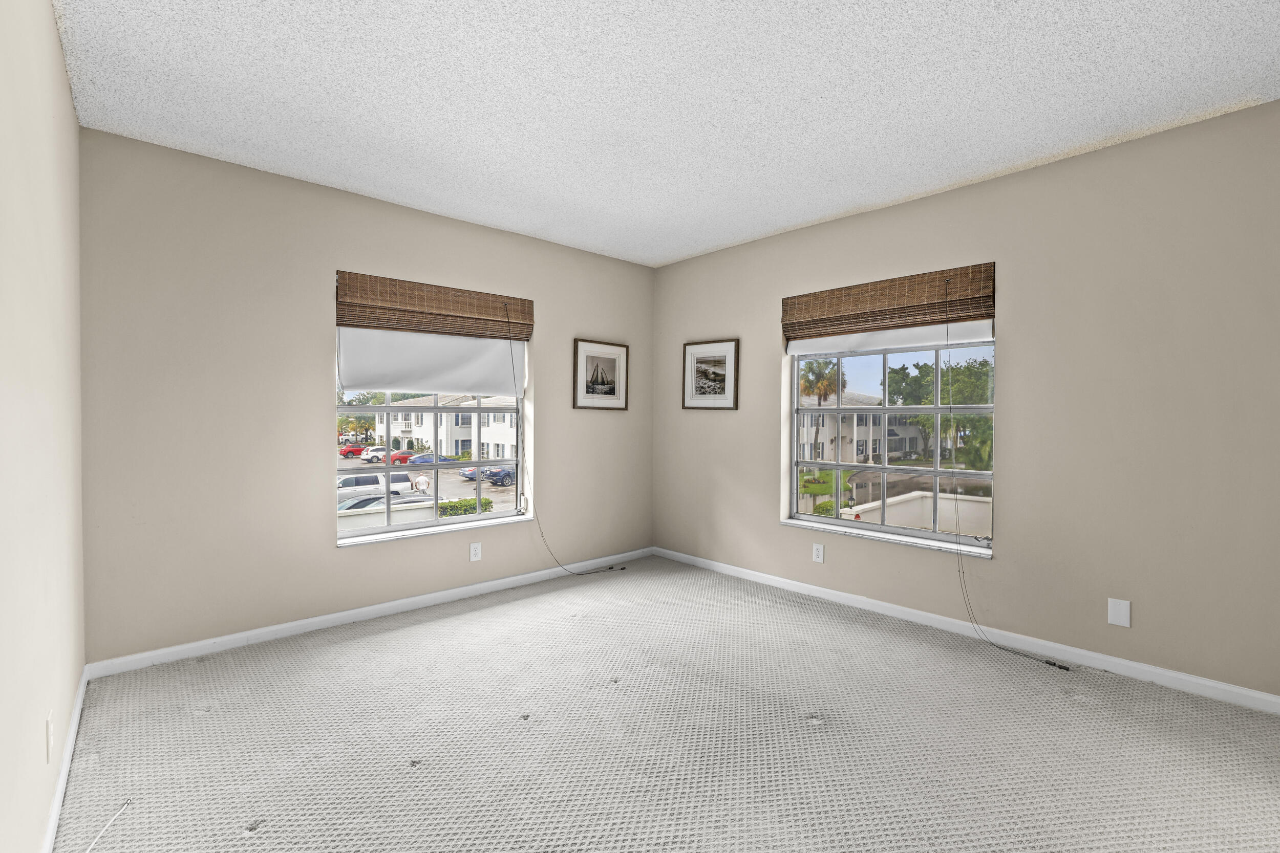 IMPERIAL POINT COLONNADES CONDO - Residential