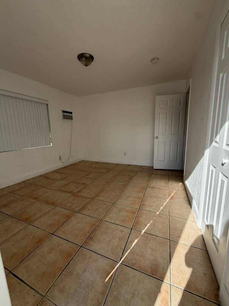 1239 NE 110th Street
