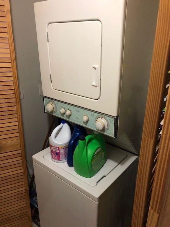 VICTORIA SQUARE - Residential