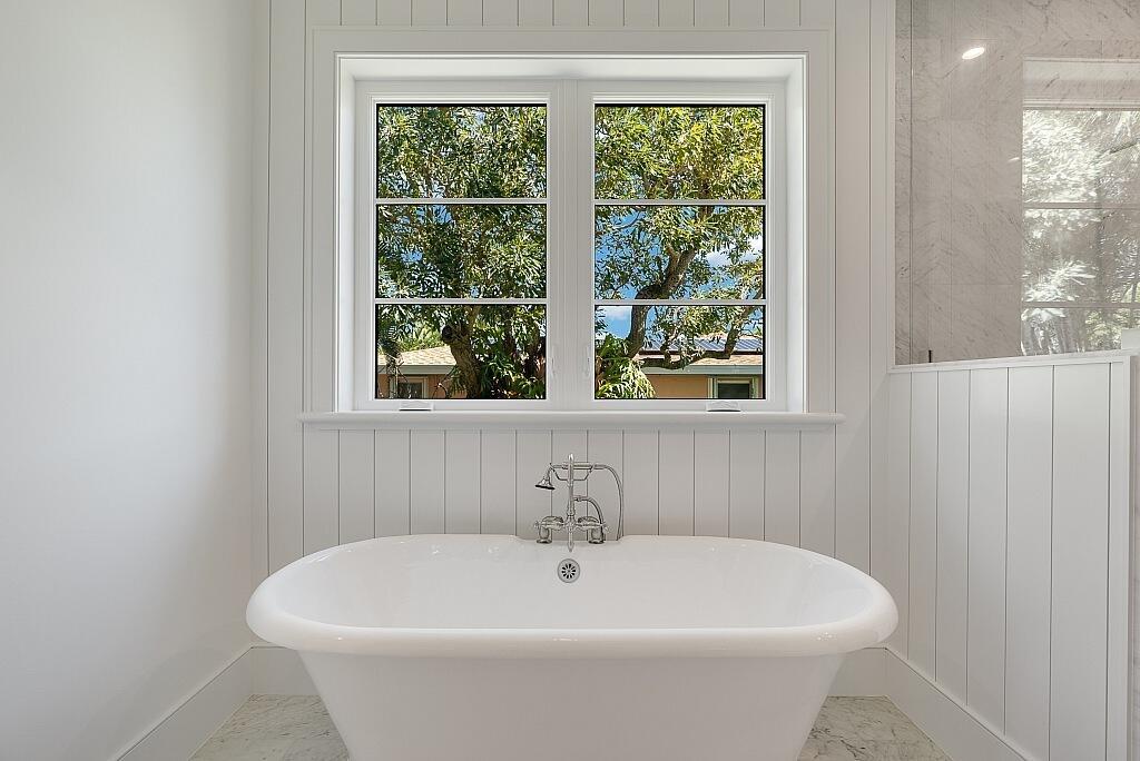 VERO ISLES PLAT NO 3 - Residential