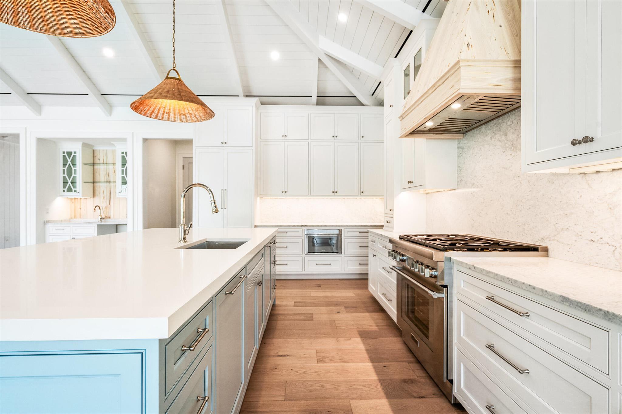 VERO ISLES PLAT NO 3 - Residential