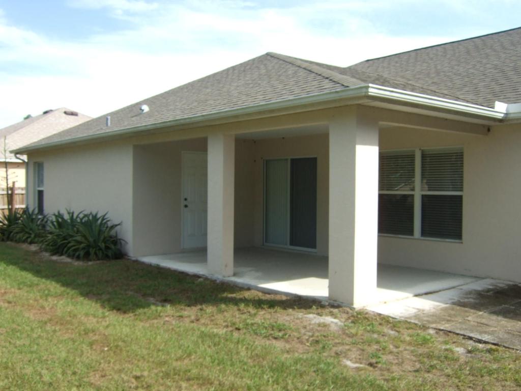 PORT ST LUCIE SECTION 11 - Residential Lease