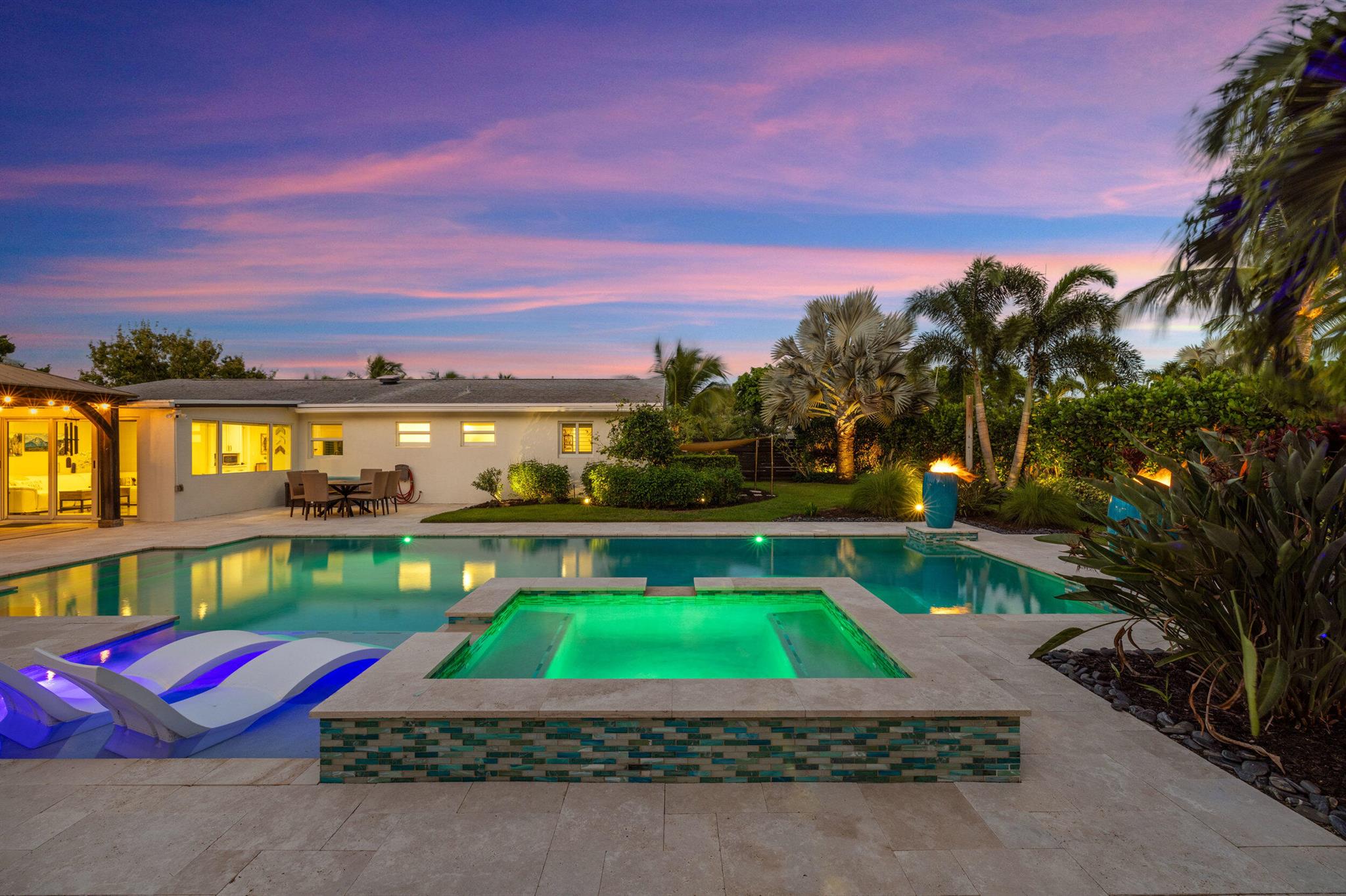NORTH PALM BEACH VILLAGE - Residential