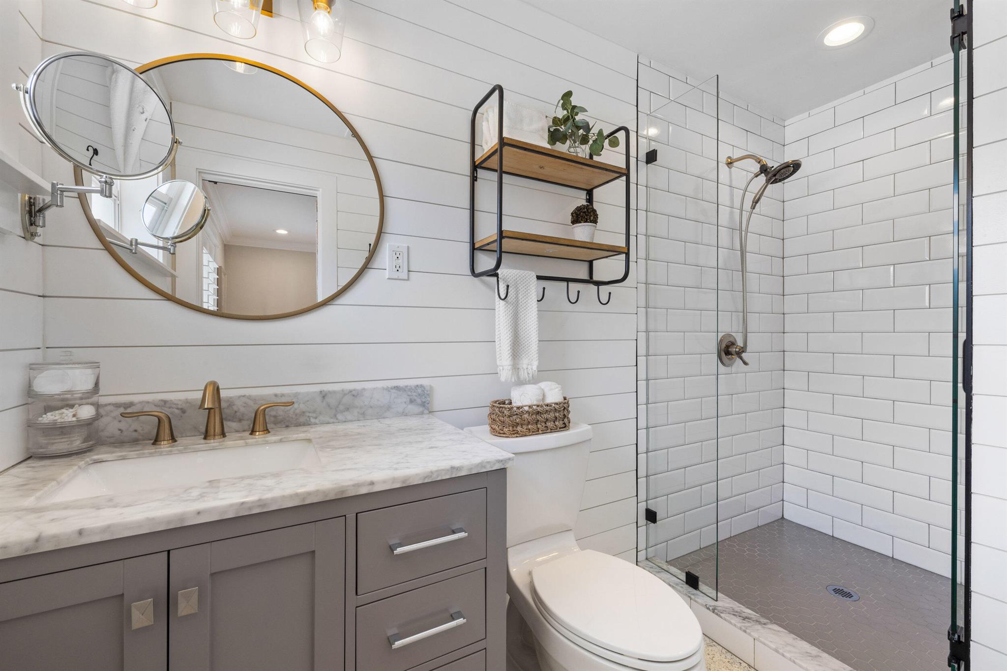NORTH PALM BEACH VILLAGE - Residential