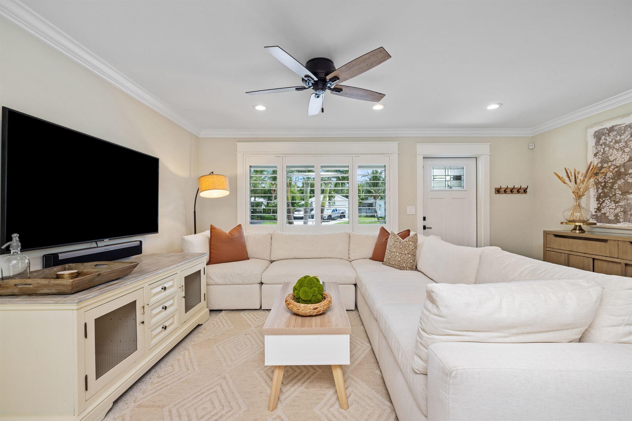 NORTH PALM BEACH VILLAGE - Residential