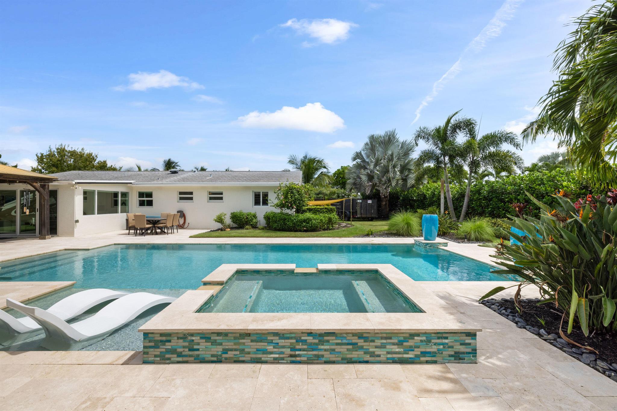 NORTH PALM BEACH VILLAGE - Residential