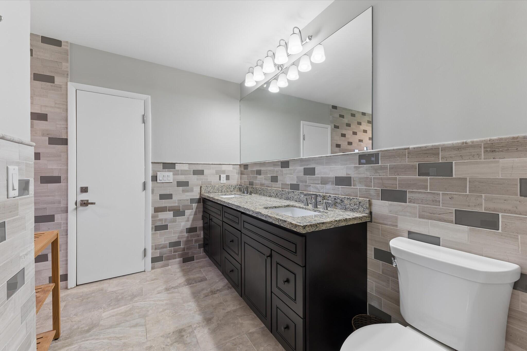 DELRAY DUNES - Residential