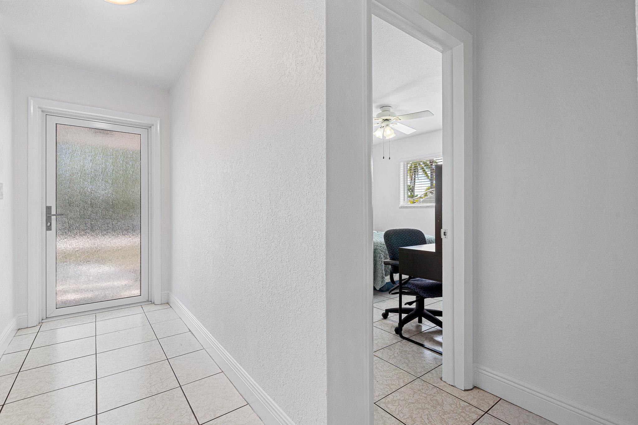 THE BANYAN DRIVE ESTATES - Residential