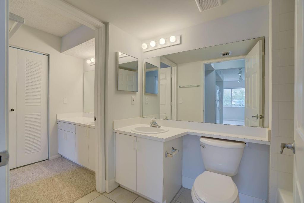 Photo of 266 Village Boulevard #6103, Tequesta, FL 33469 (MLS # R10940798)