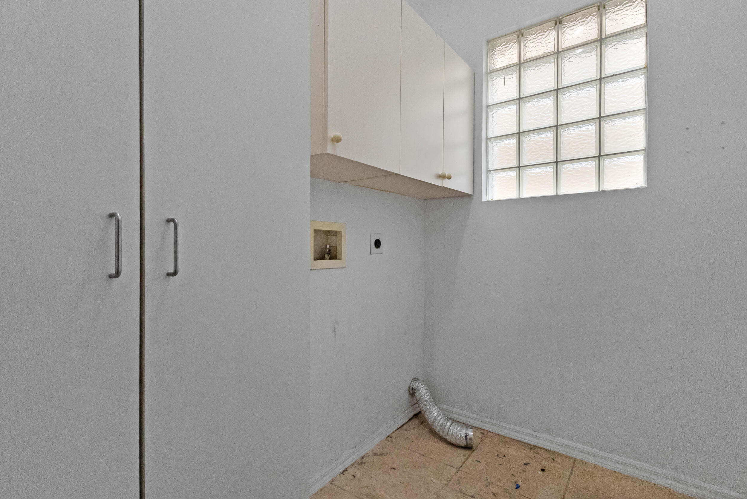 MAPLE RIDGE - Residential