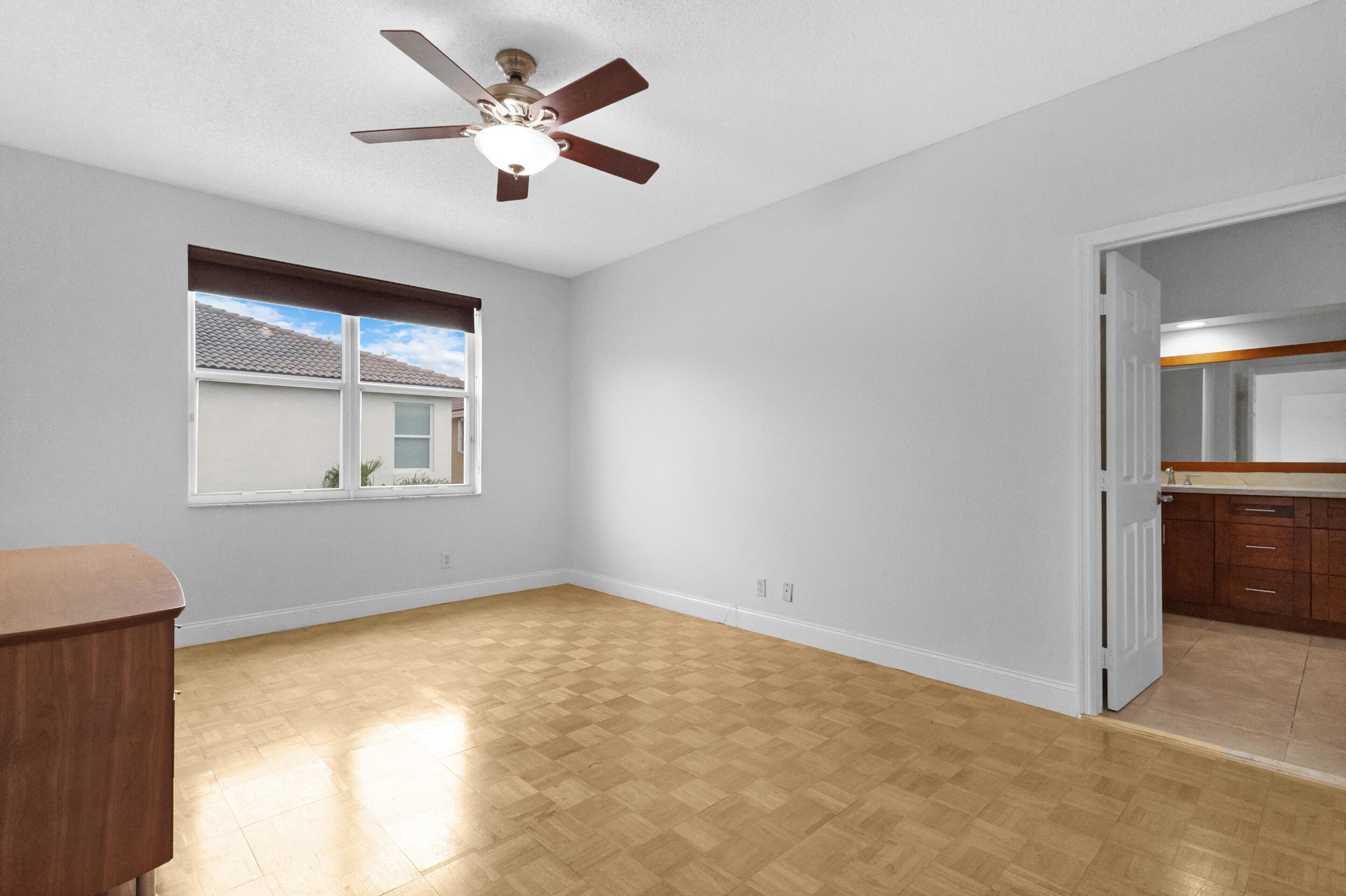 MAPLE RIDGE - Residential